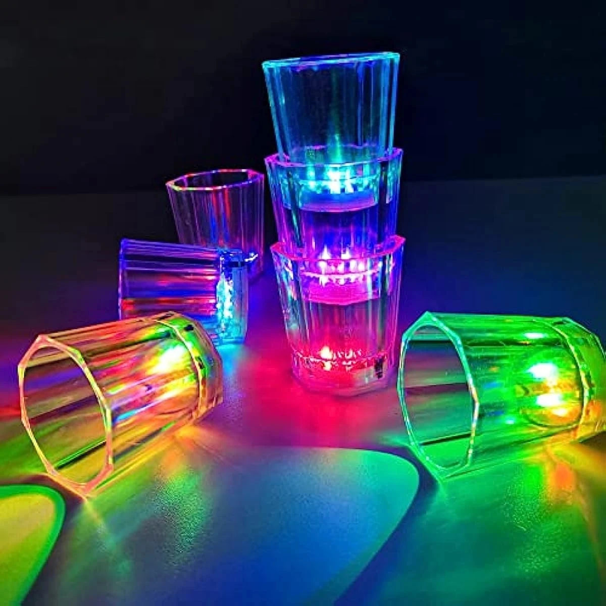 Świecące Kieliszki LED 6/12/24 szt. – Migające Szklanki Do Shotów Na Imprezę i Halloween